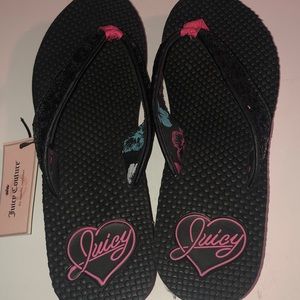 Juicy couture sandals; size XL